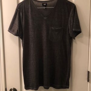 Men’s H&M Burnout VNeck